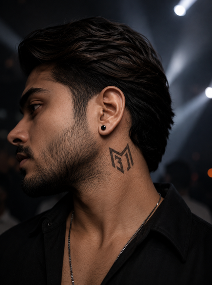 Black Stone Earring (Pierced)