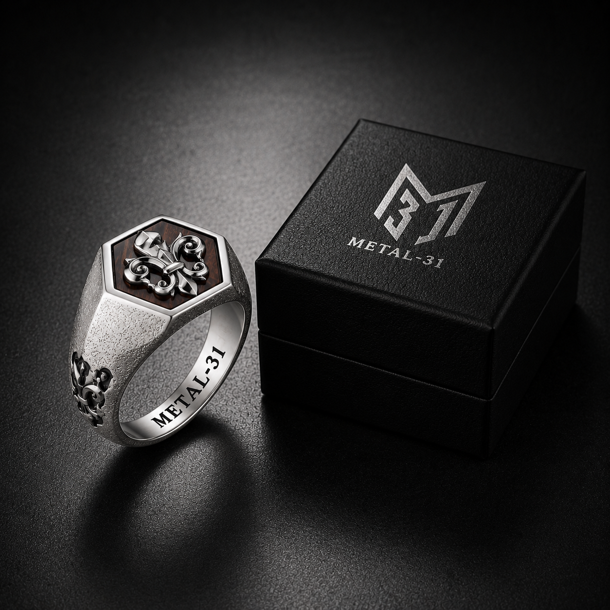 METAL-31 The Sovereign Ring