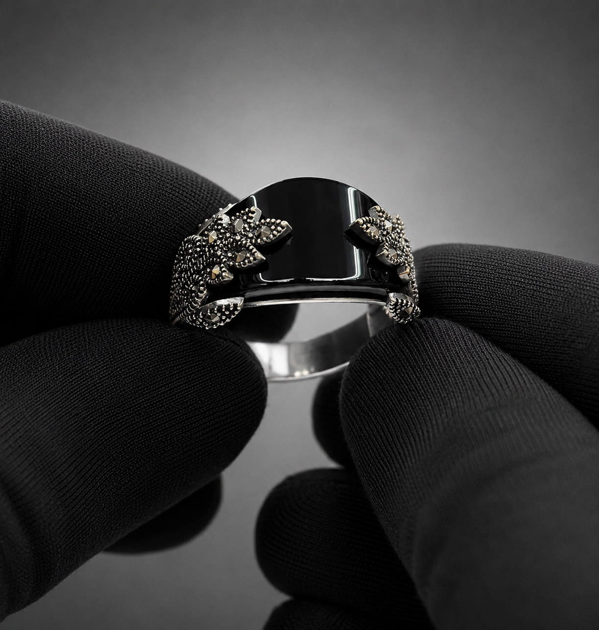 Metal-31 Black Dynasty Ring